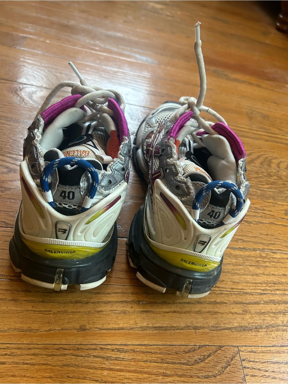 Runners - Read Description - Picture 6 of 11